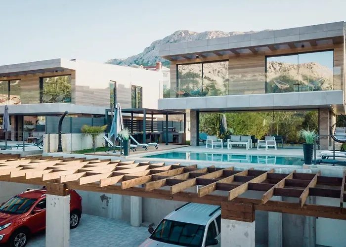 Luxury Krk I With Heated Pool, Sauna And Jacuzzi *