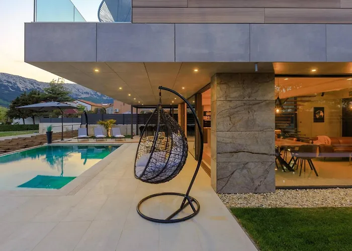 Luxury Krk I With Heated Pool, Sauna And Jacuzzi Baška
