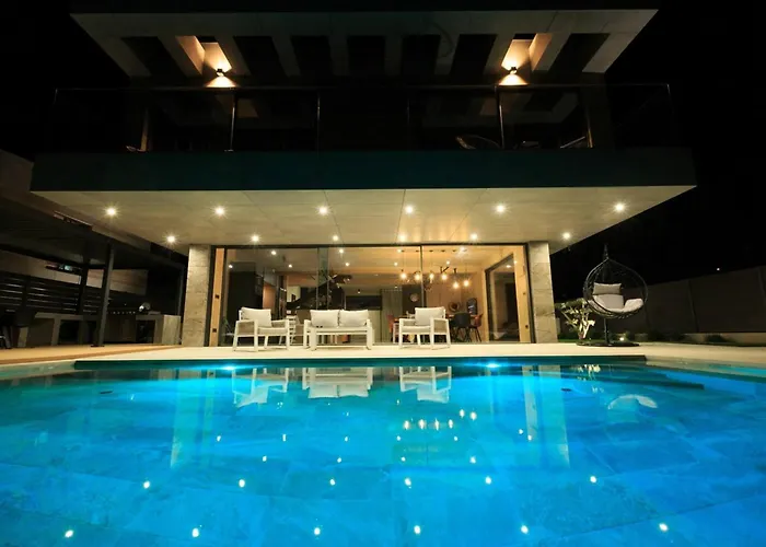 Luxury Krk I With Heated Pool, Sauna And Jacuzzi Villa