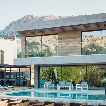 ヴィラ Luxury Krk I With Heated Pool, Sauna And Jacuzzi バスカ